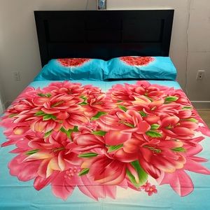 100% cotton bedsheets for sale.